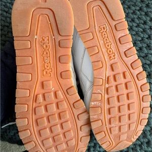 Reebok Women’s Classic Harman Run Sneaker - Size 8.5